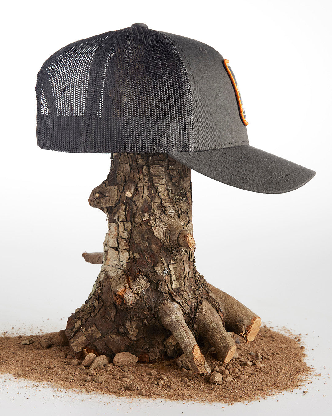 LOC: PATCH RETRO TRUCKER